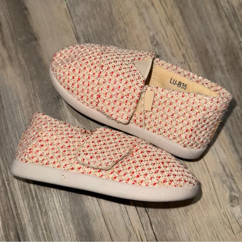 Cream and Red Slip-on Shoes